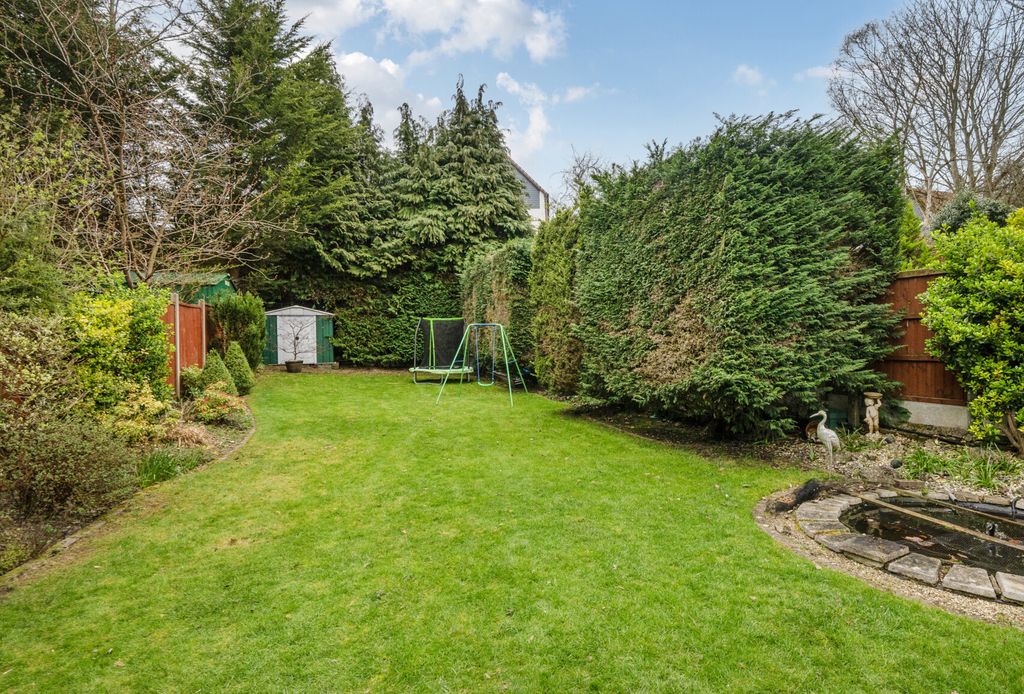 Property photo 2 of 23 1433810-16-69c2A1...