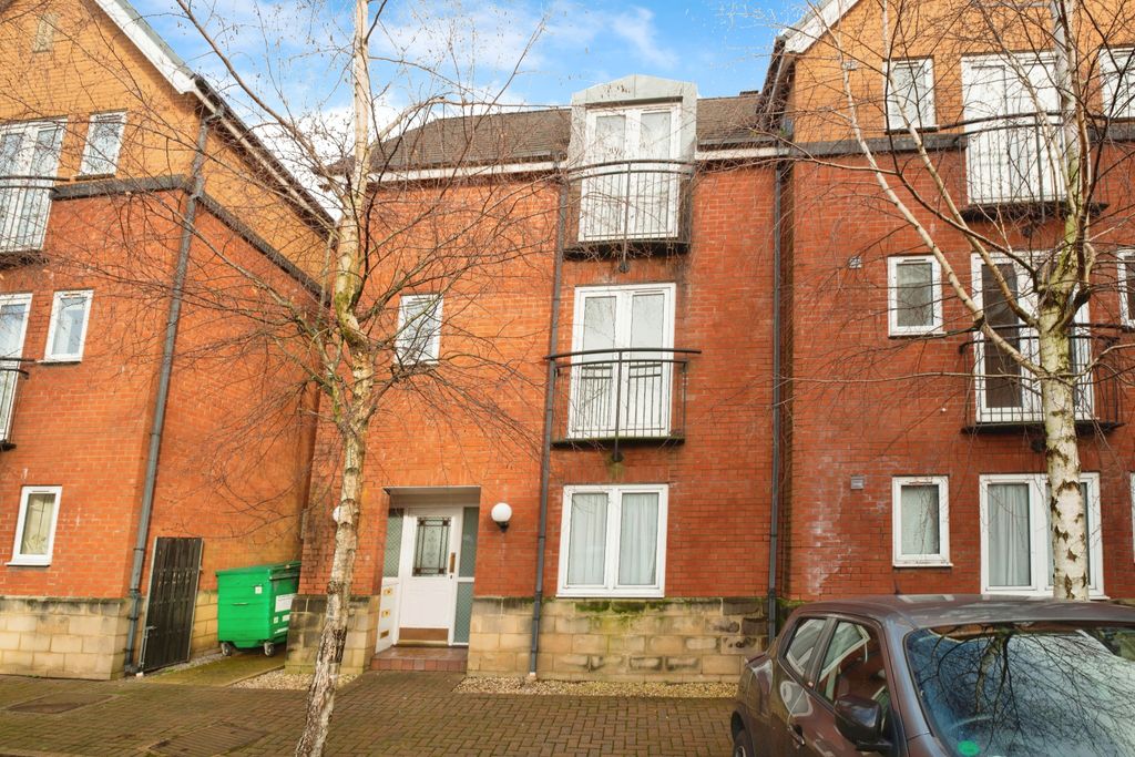 Property photo 1 of 11 1