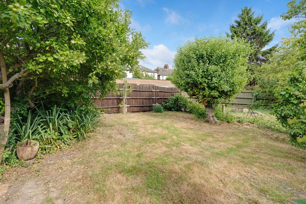 Property photo 2 of 6
