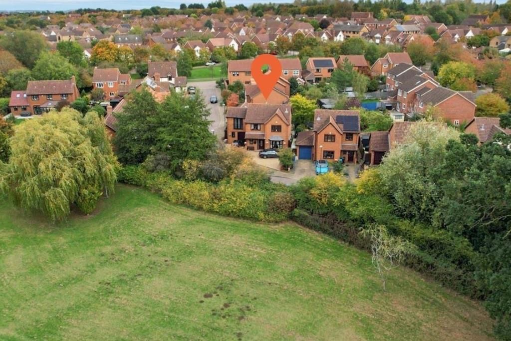 Property photo 1 of 40 The Grand Union Cana;.Jpg