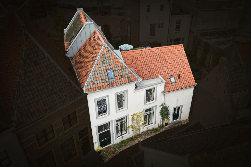 Property photo 2 of 50