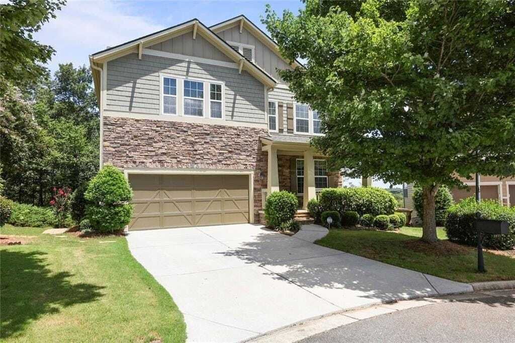 Property photo 1 of 31