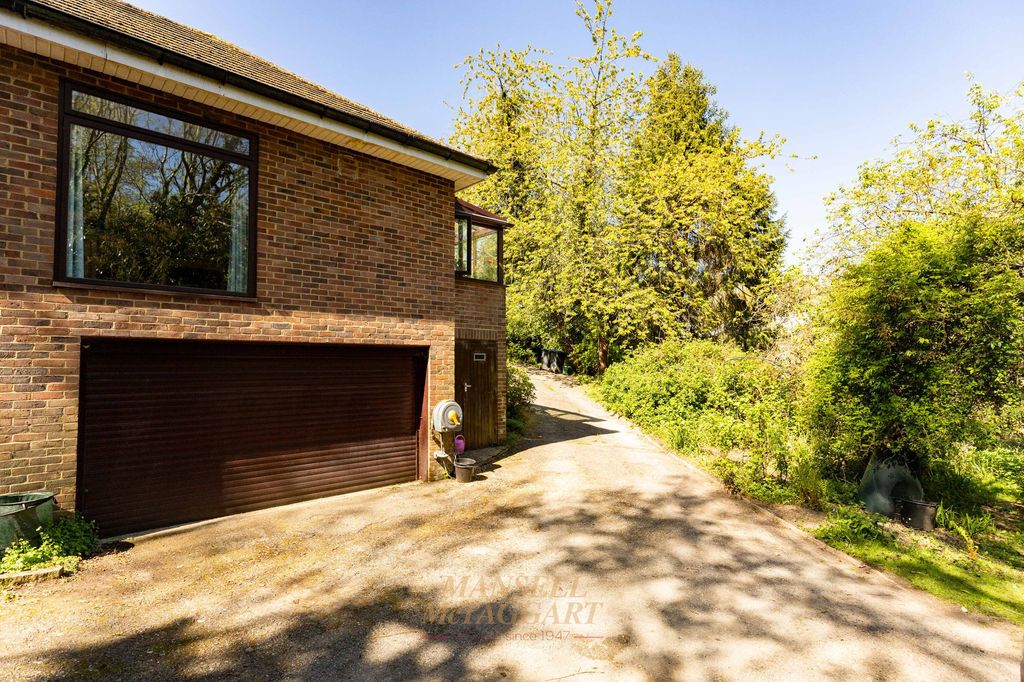 Additional image 20 of 7 bed detached house for saleHackenden Lane, East Grinstead RH19