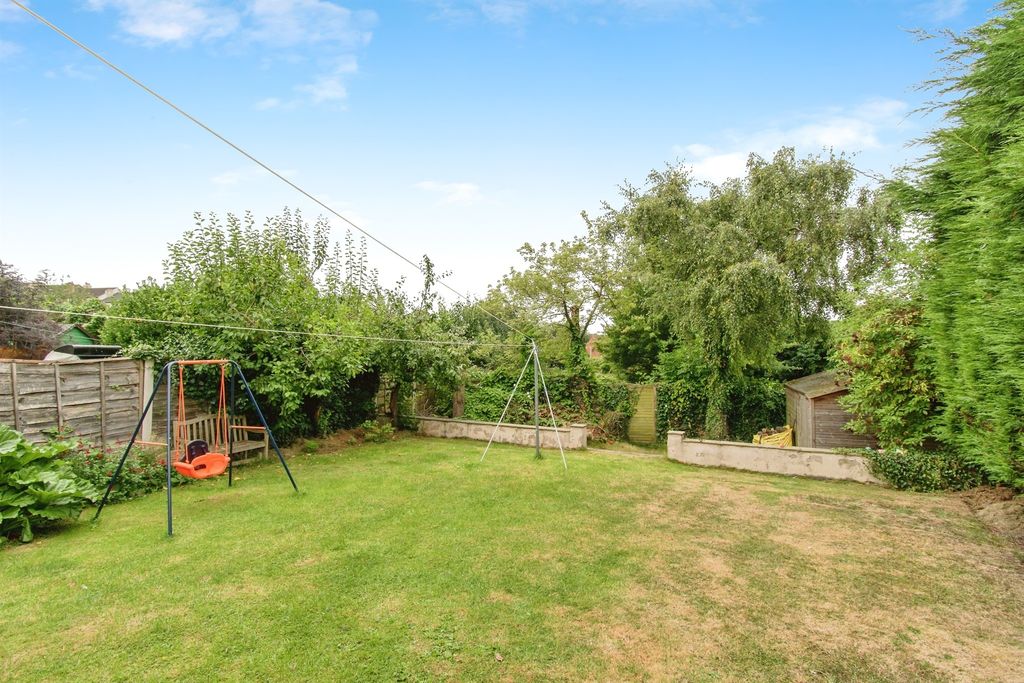 Property photo 1 of 13