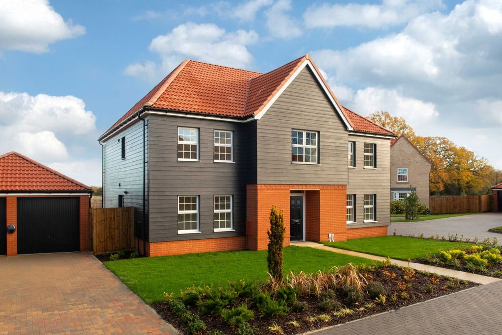 Property photo 1 of 10 4 Bedroom Winstone