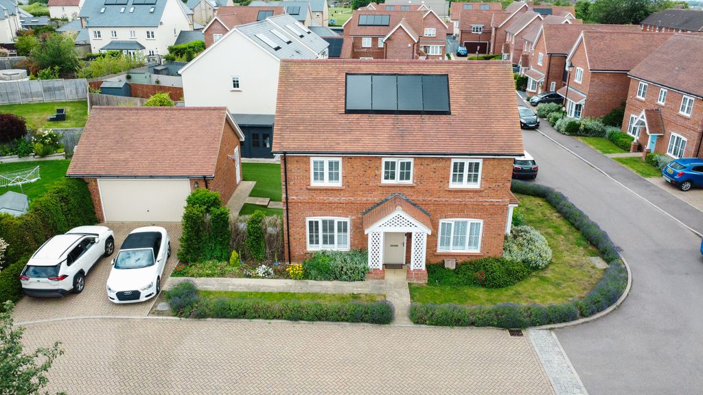 Property photo 2 of 38 Dji_0771