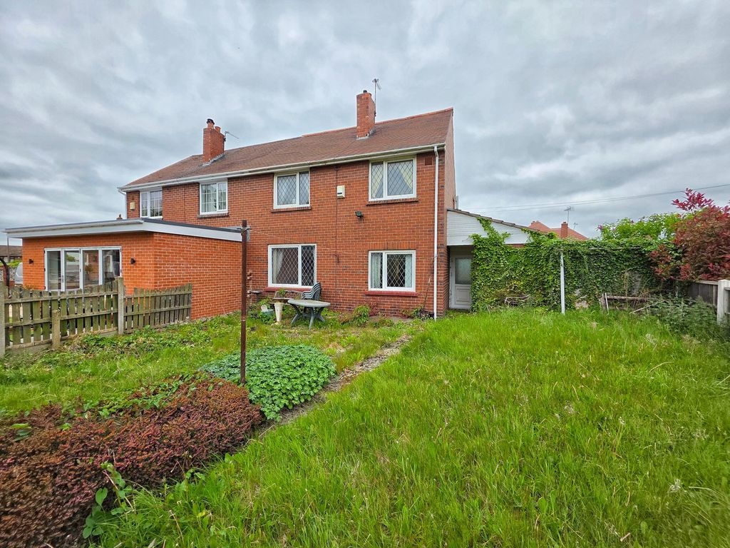 Property photo 3 of 13