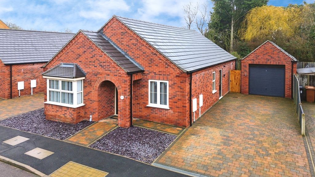 Property photo 1 of 20