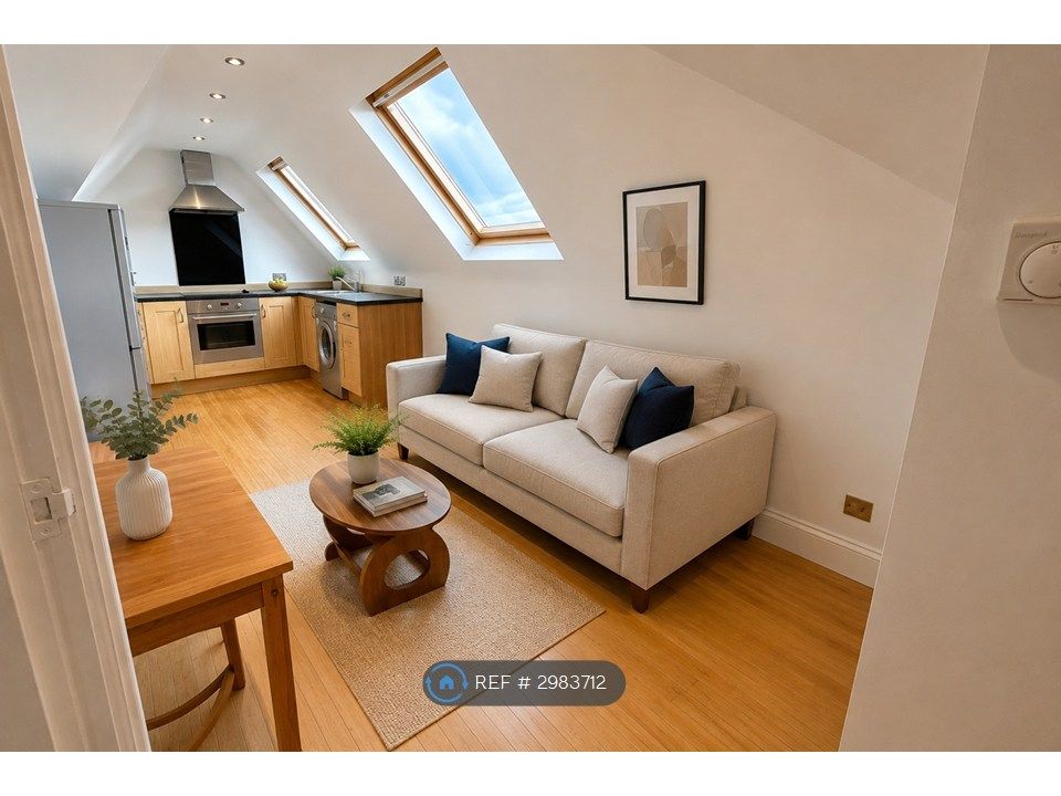 Property photo 1 of 3