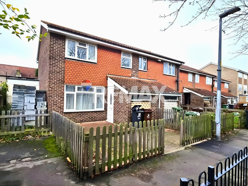 Property photo 2 of 25