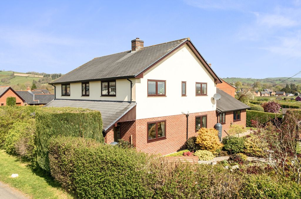 Property photo 1 of 28 1447422-2-69E9144...