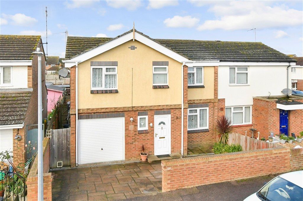 Property photo 1 of 12 External (Web)