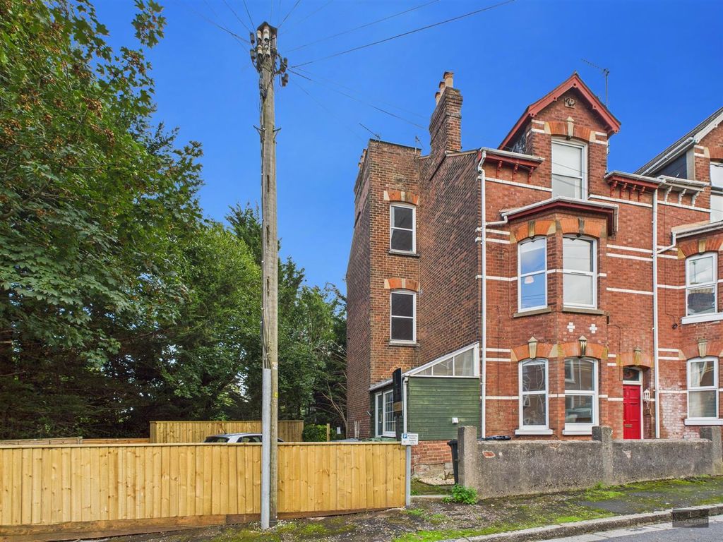 Property photo 1 of 6 Cam02887G0-Pr0523-Still001.Jpg