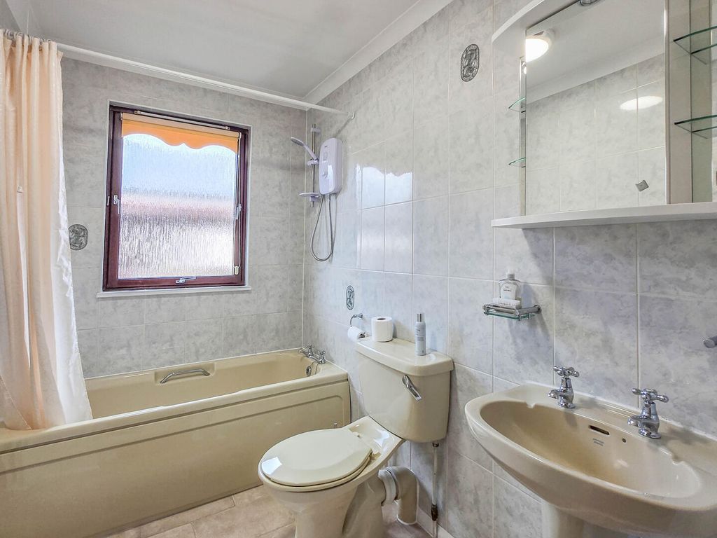 Additional image 18 of 3 bed bungalow to rentArmadale Crescent, Perth PH2