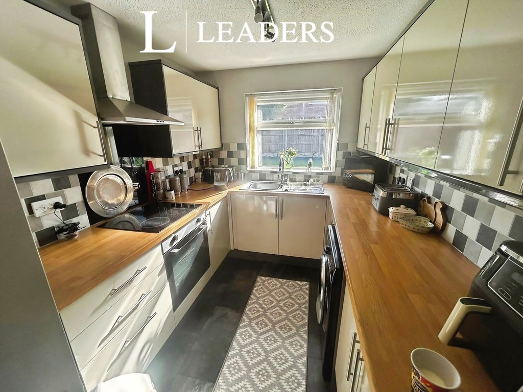 Property photo 2 of 7 Pbox-Img.Jpg