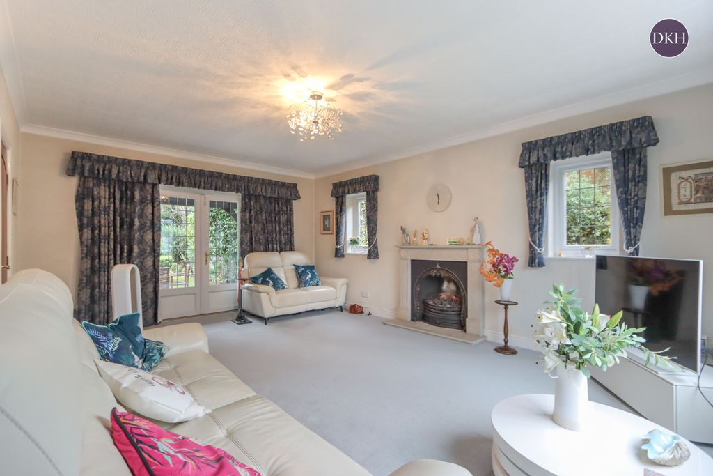 Property photo 3 of 18 Picture No. 05