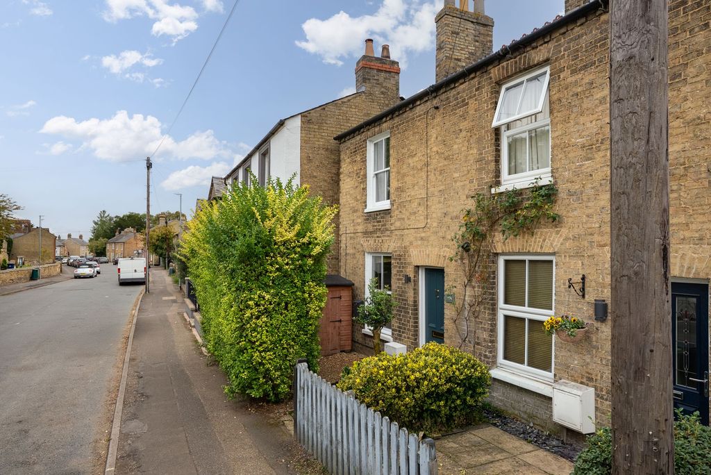 Property photo 1 of 24