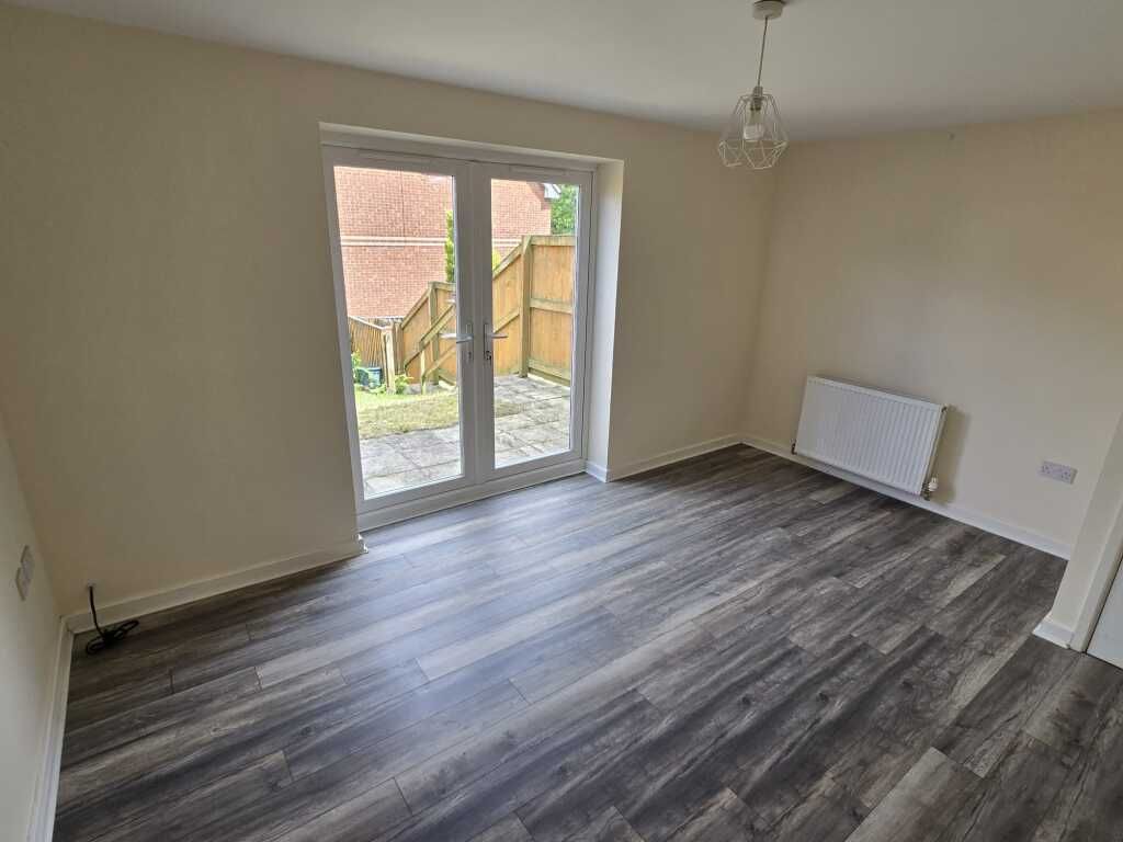 Property photo 3 of 10 Picture No. 24