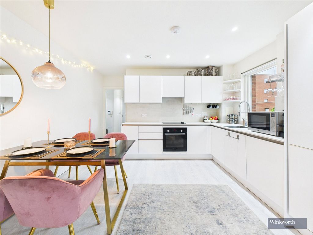 Property photo 2 of 10 Picture No. 03