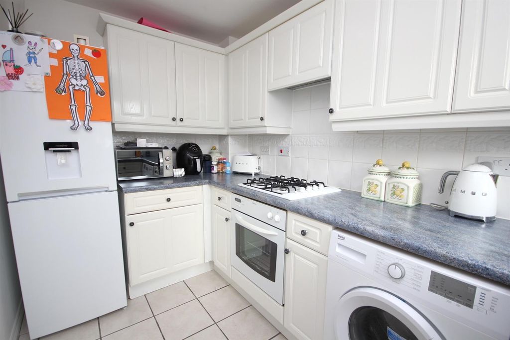 Property photo 3 of 11 Img_8687.Jpg