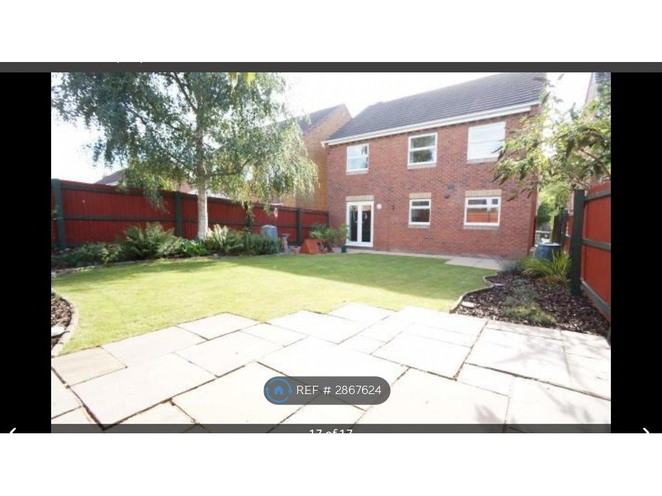 Property photo 2 of 13