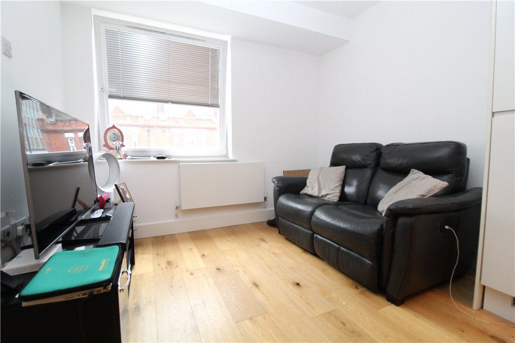 Property photo 2 of 11 Living Area