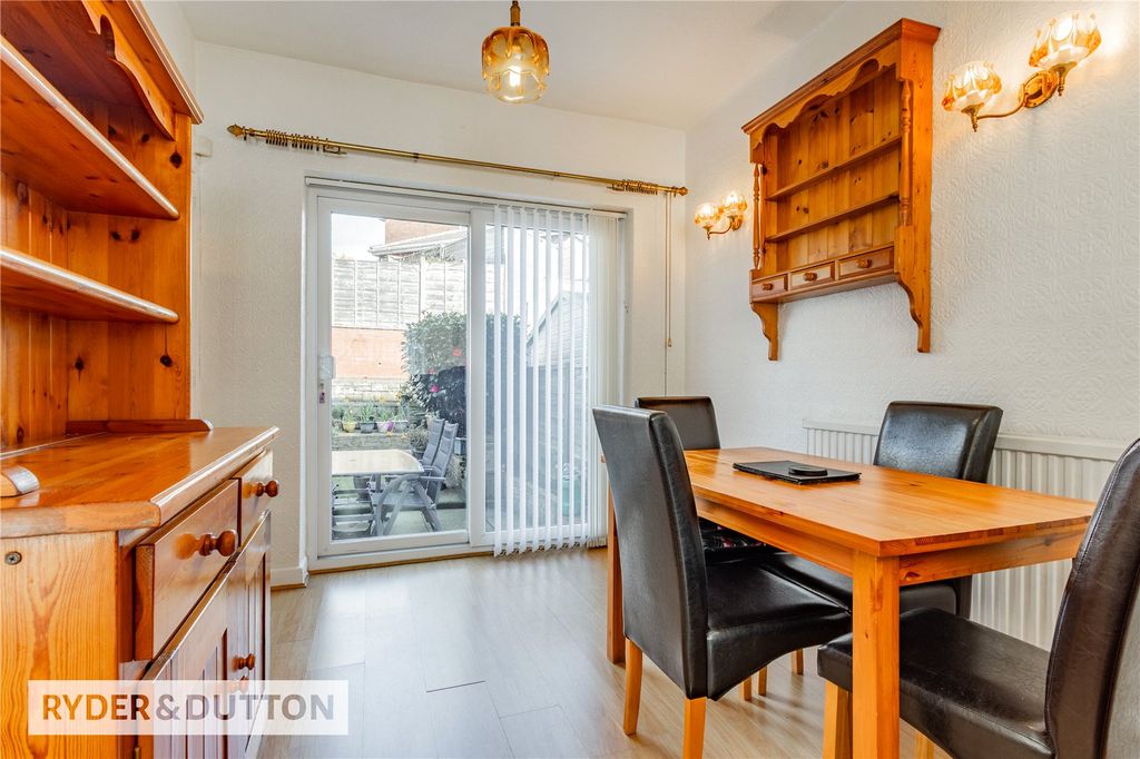 Property photo 3 of 19 Picture No. 21