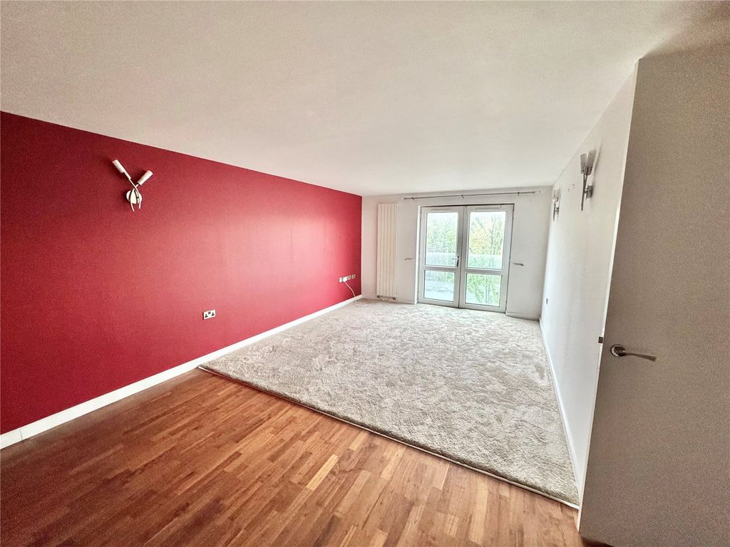 Property photo 3 of 12 Picture No. 05