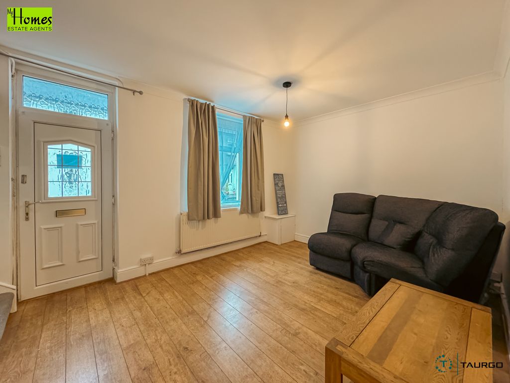 Property photo 3 of 29