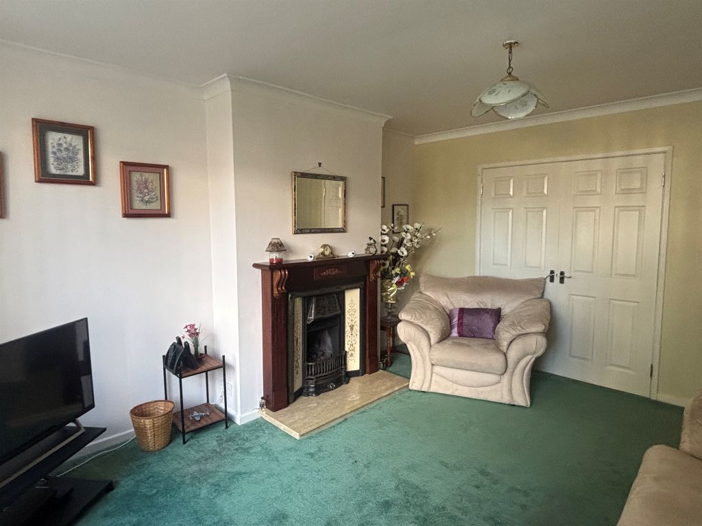 Property photo 3 of 18