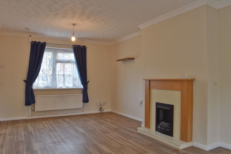 Property photo 3 of 9 Photo 10