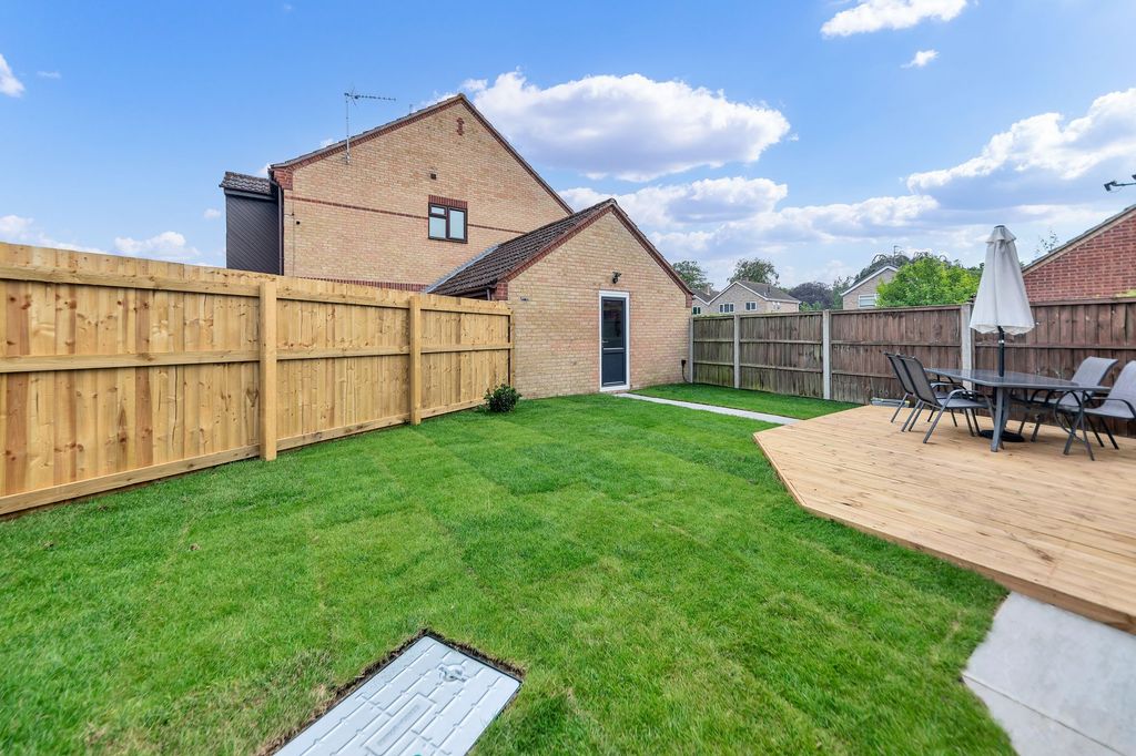 Property photo 2 of 12