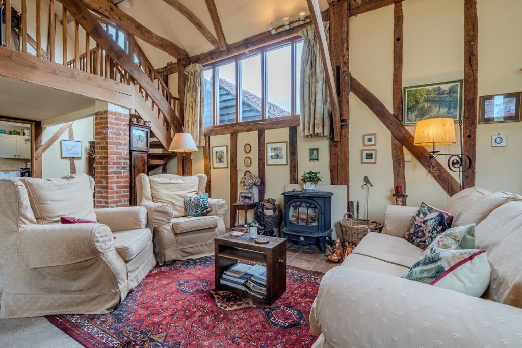Property photo 2 of 30