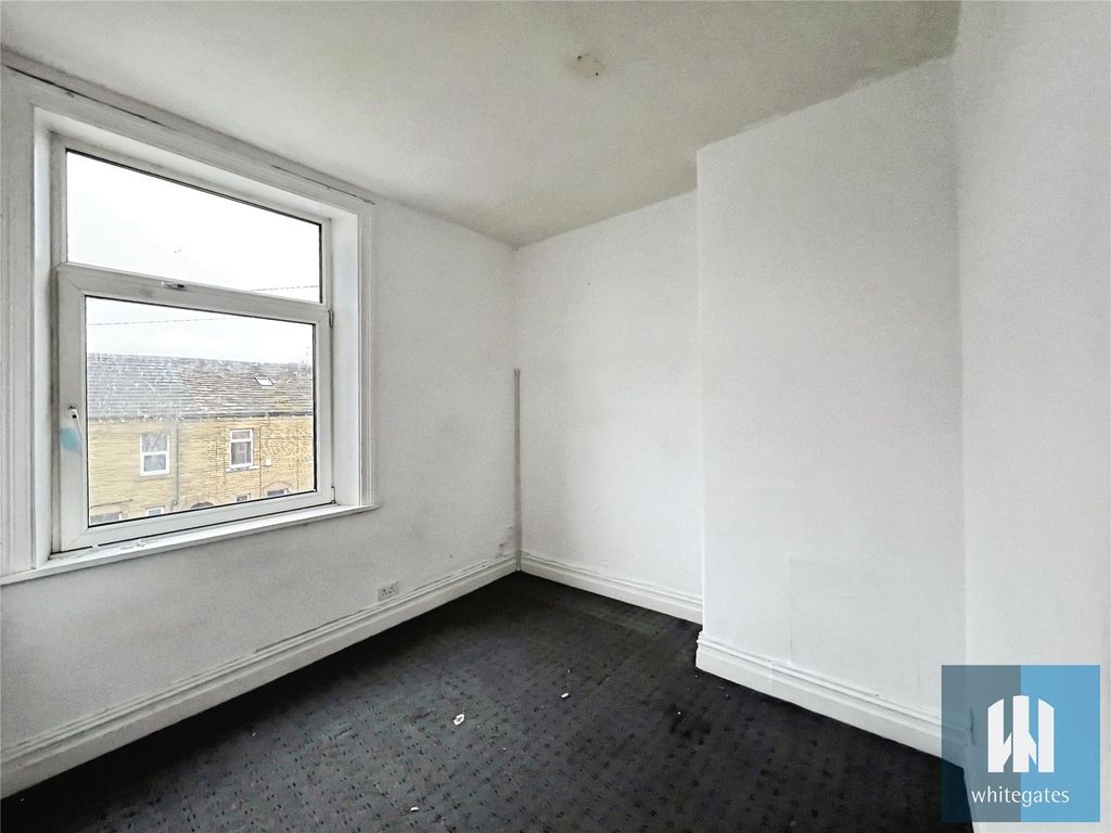 Property photo 3 of 11 Picture No. 20