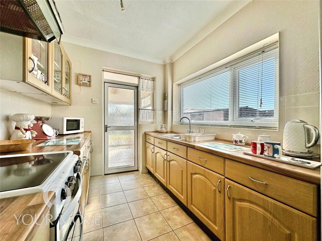 Property photo 3 of 15 #Yourmovedartford