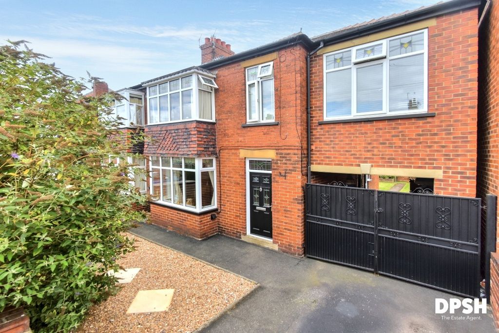 Property photo 1 of 36