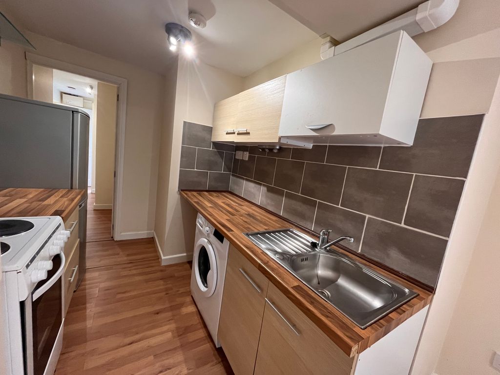 Property photo 2 of 7 Image