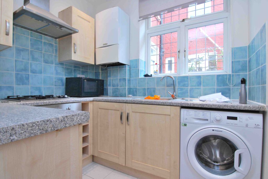 Property photo 2 of 9 Image5