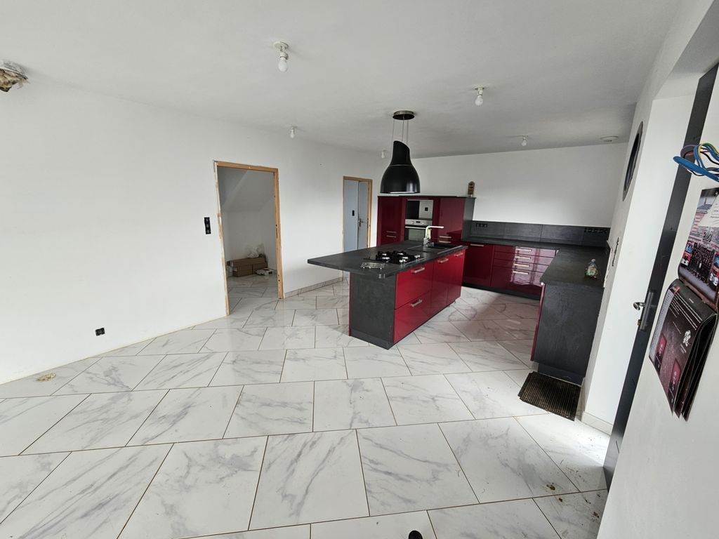 Property photo 3 of 10