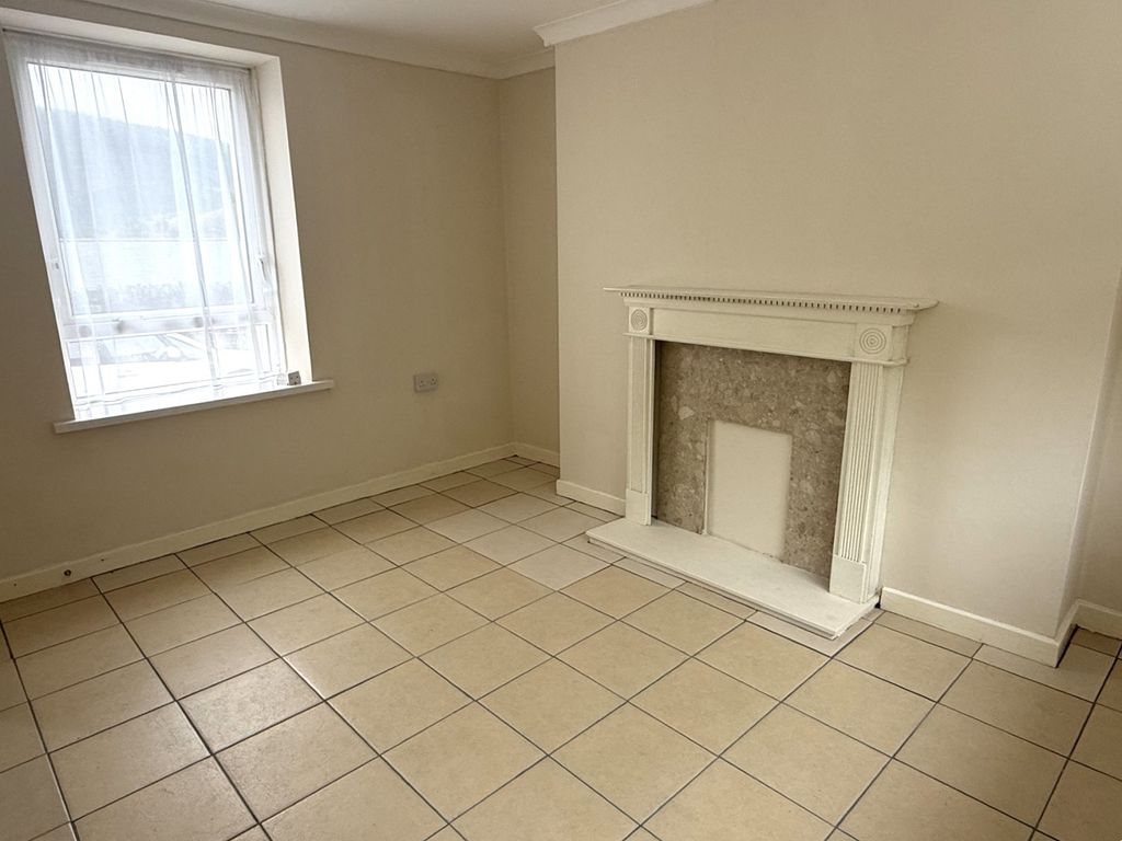 Property photo 3 of 10 Not Specified
