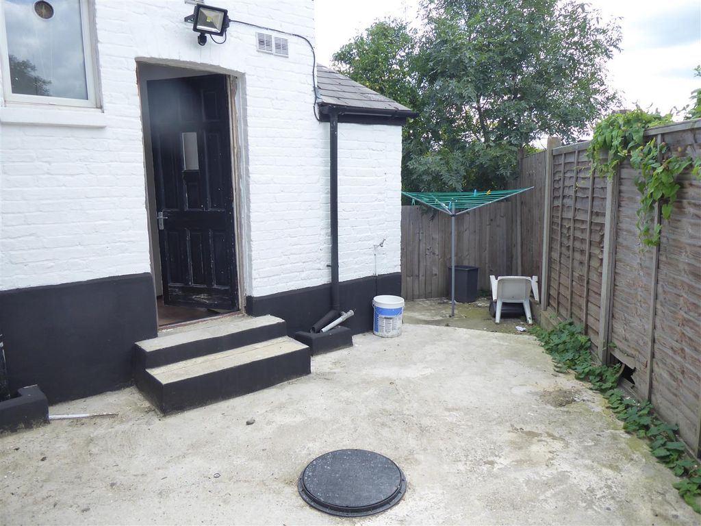 Property photo 3 of 4