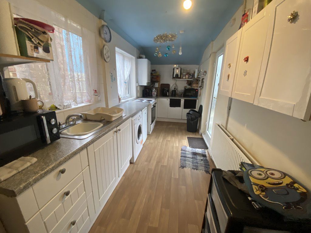 Property photo 3 of 5