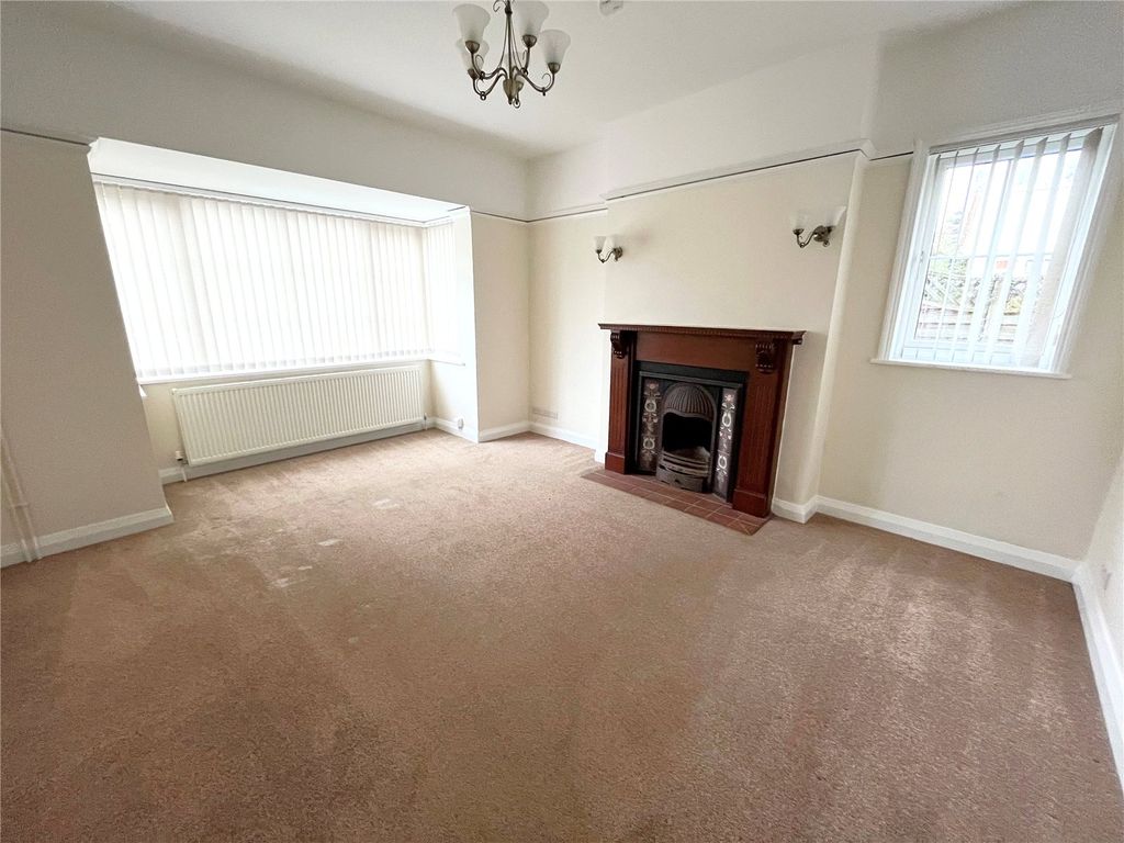 Property photo 3 of 23 Picture No. 09