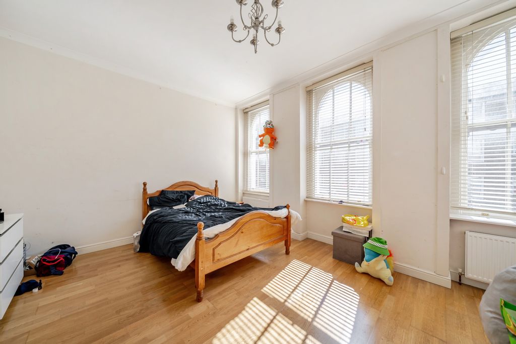 Property photo 3 of 16 1447104-6-69Eb3d1...