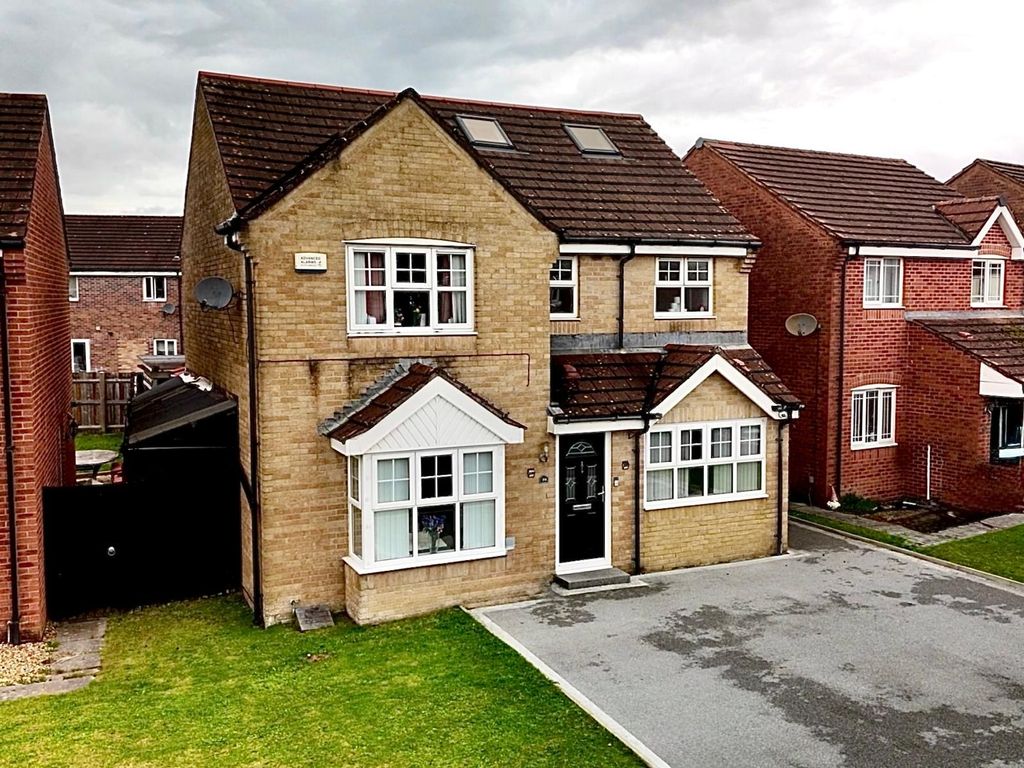 Property photo 1 of 37