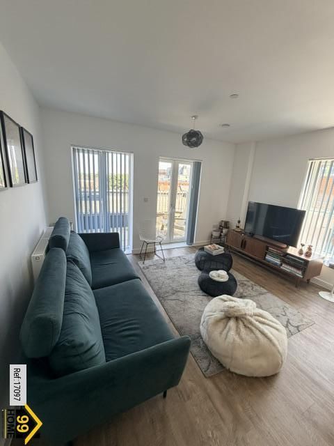 Property photo 1 of 10 Photo 0