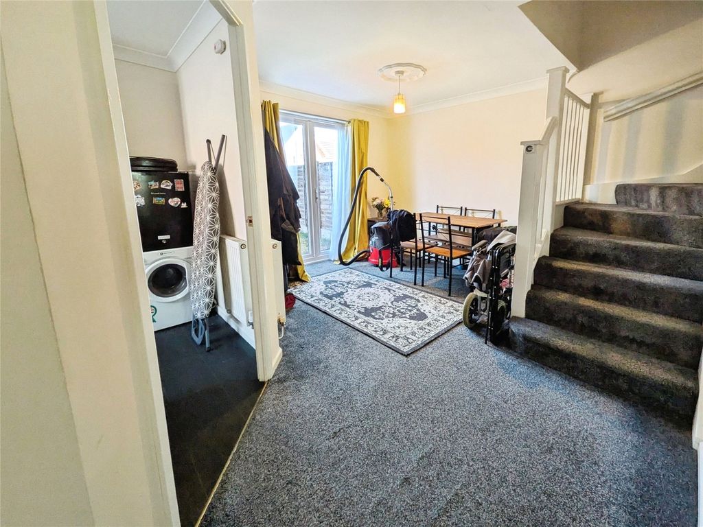 Property photo 3 of 14 Living Room