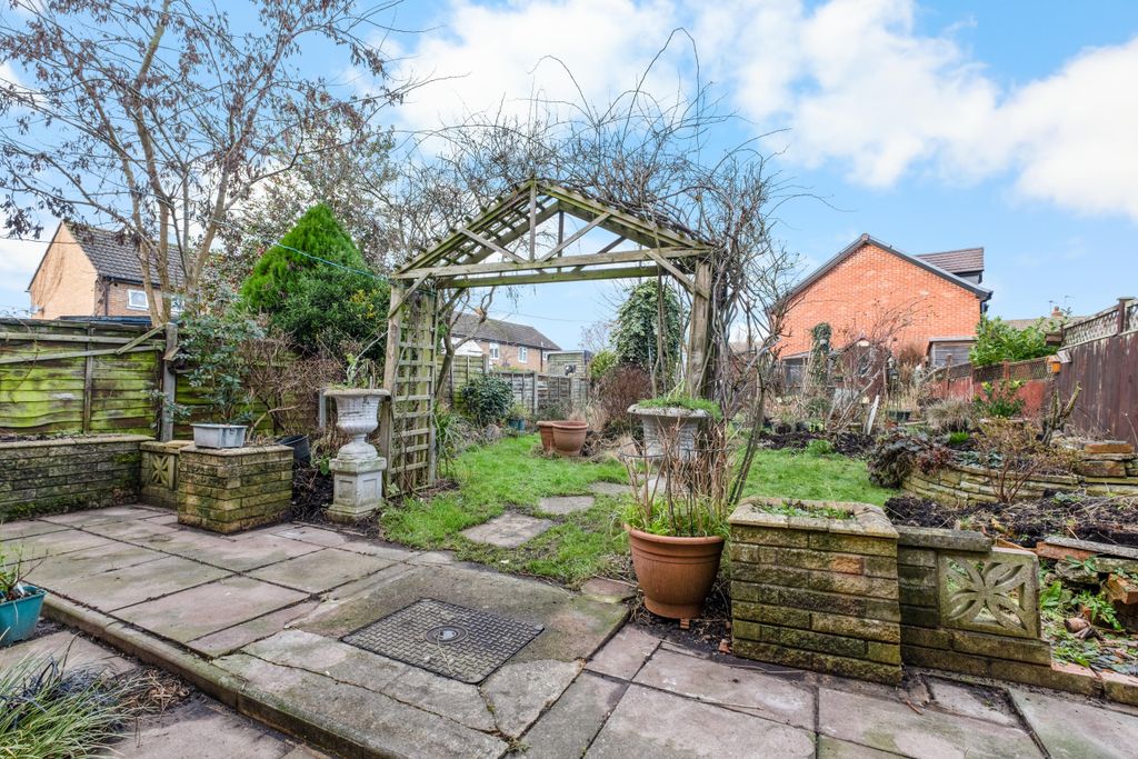 Property photo 2 of 19 Dscf0005