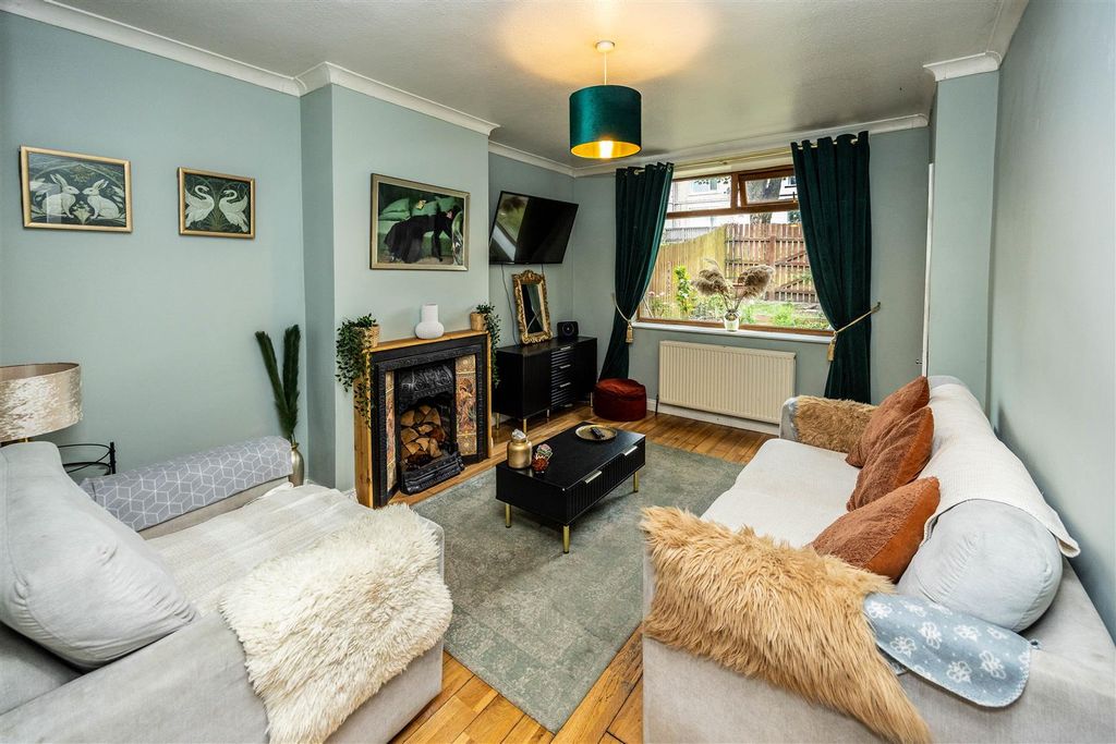 Property photo 2 of 33 28Adhalifax-140825-26.Jpg