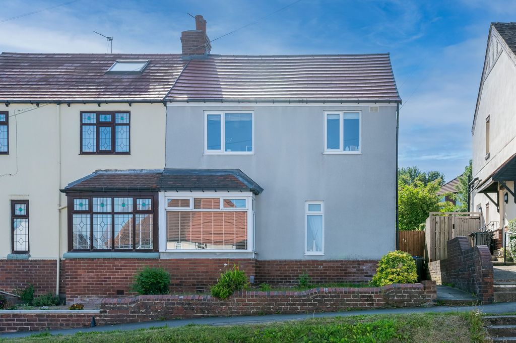 Property photo 1 of 27